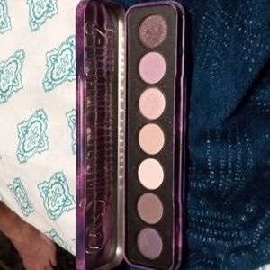 W7 "Moody Mauves" Purple Passion shades eyeshadow palette